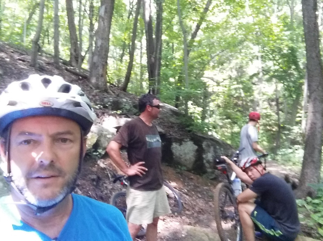 Buffalo Creek Park Mountain Biking Trail-Lake Lure必去景点