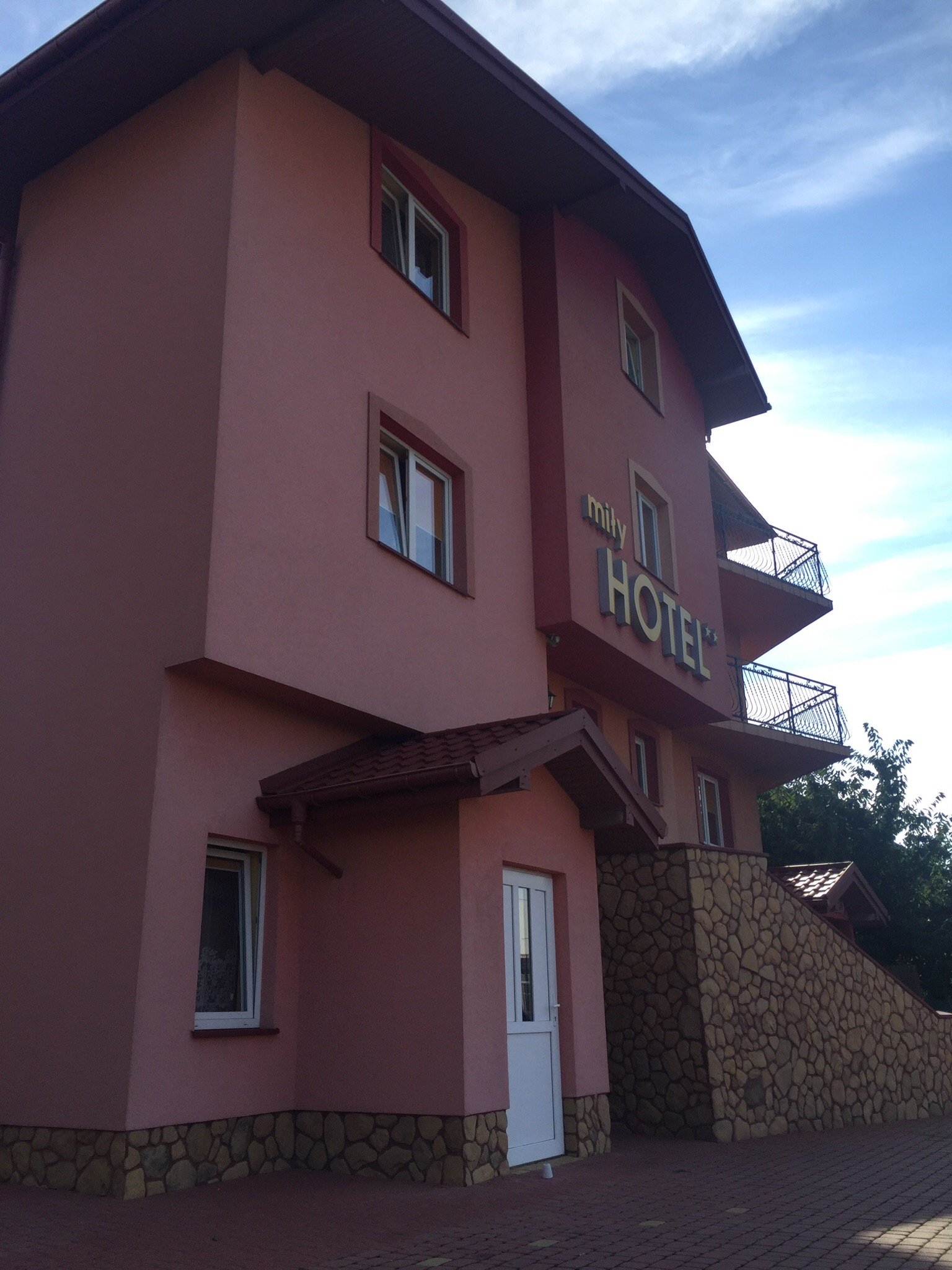 Hotel Mily-官方