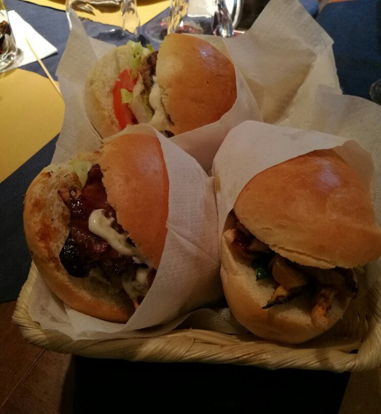 Bombolo Steak House