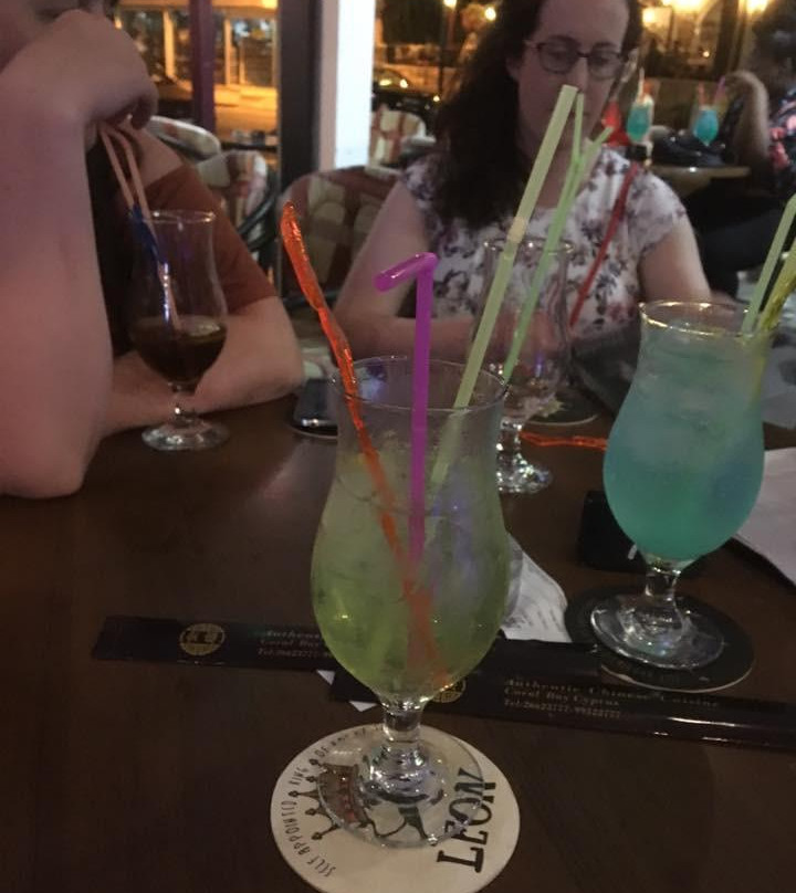 Millenium ShowBar景点图片