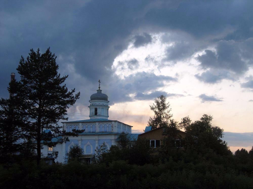 Usva旅游景点-Church of St. John the Evangelist