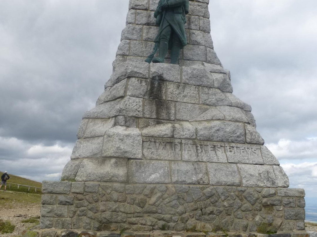 Monument des Diables Bleus-盖布维莱尔必去景点