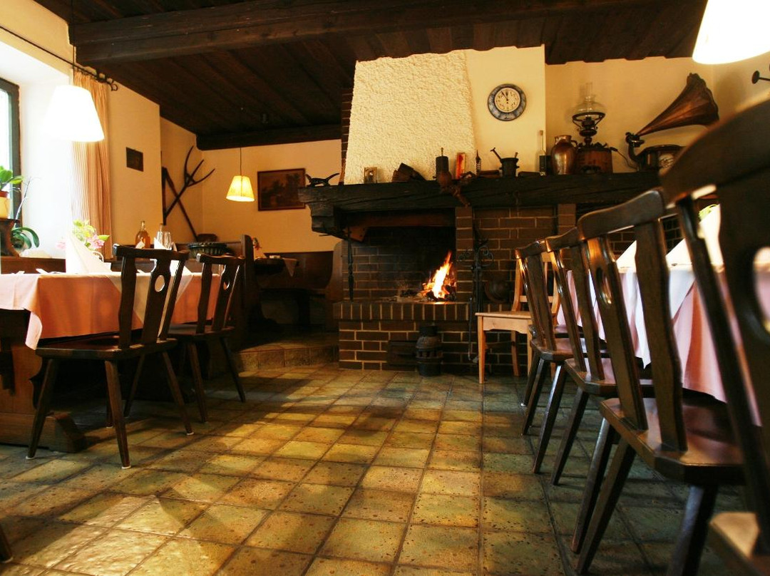 下教堂溪餐馆和美食-Bonka - Das Wirtshaus im Wienerwald