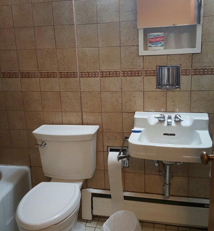 Holiday Inn Motel主图