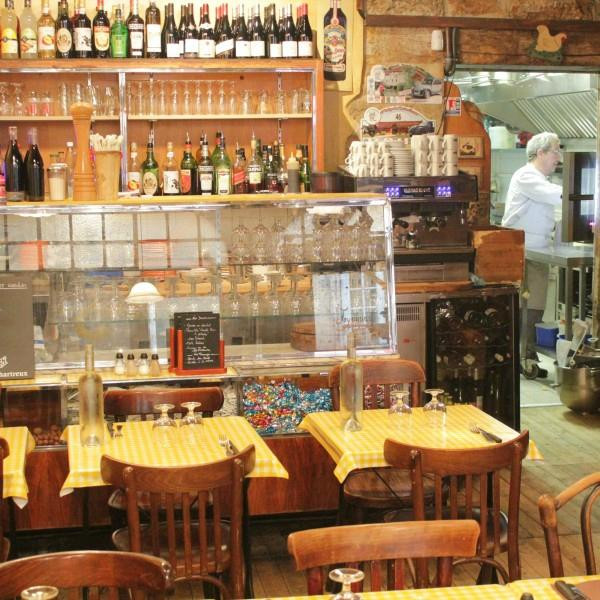 Les Ventres Jaunes主图