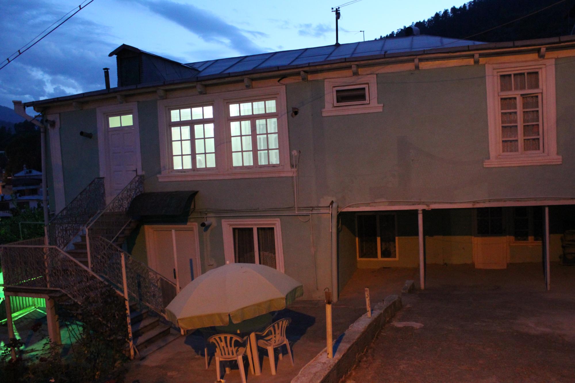 Green Rose Guest House-客卧
