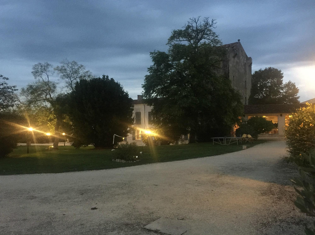 Chateau De Laleard主图