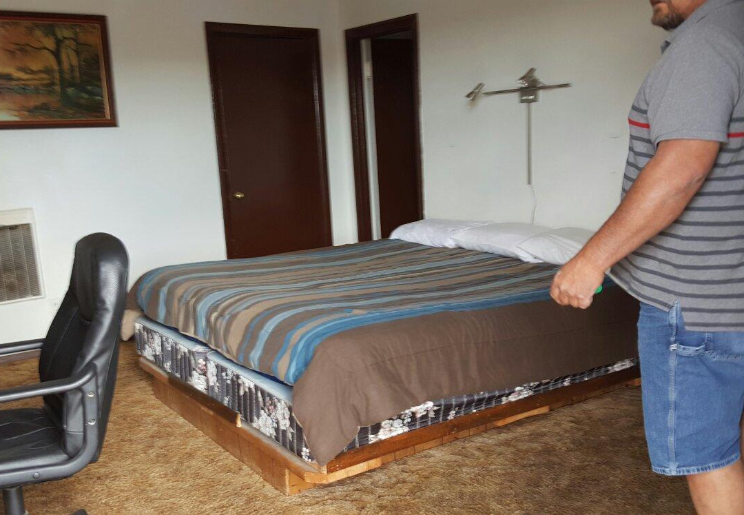 Traveler's Inn主图