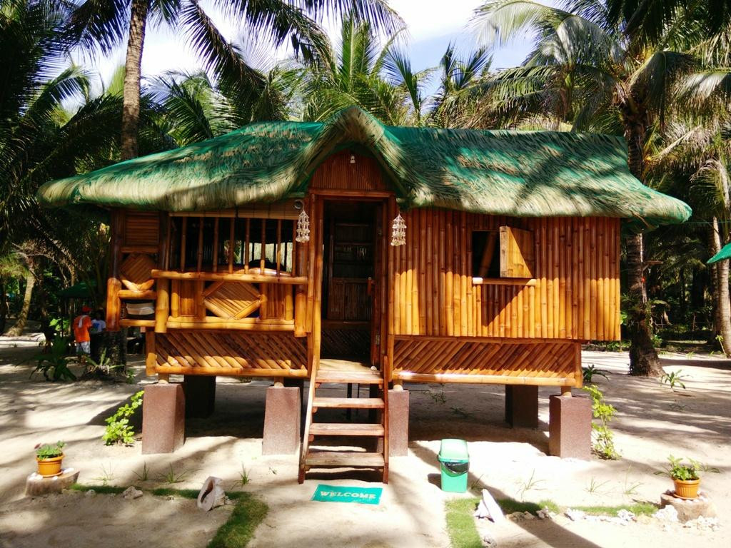 Nilandingan Cove