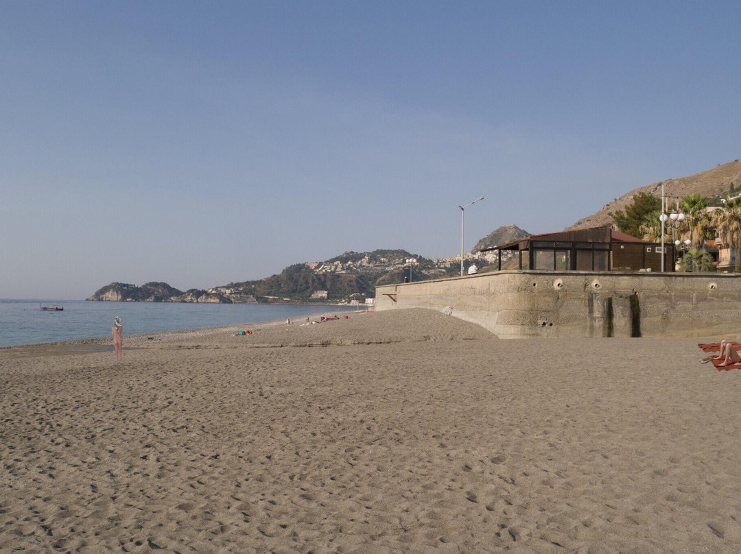 La Spiaggia Libera di Letojanni景点图片