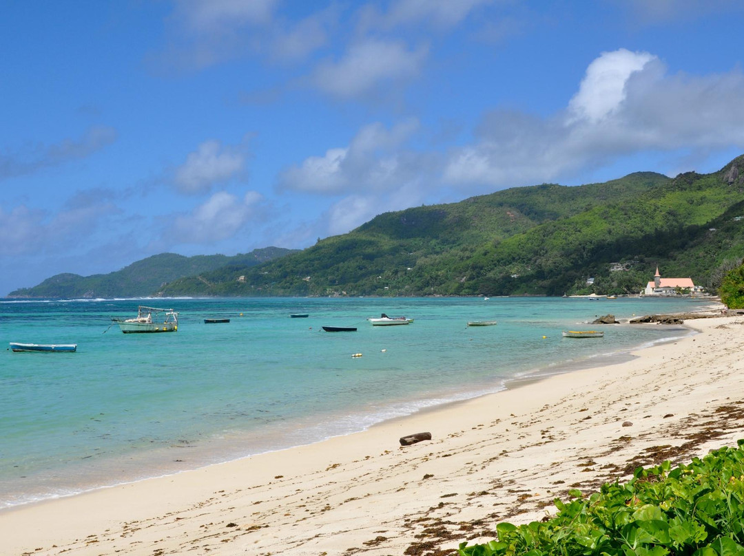 Anse Royale beach景点图片