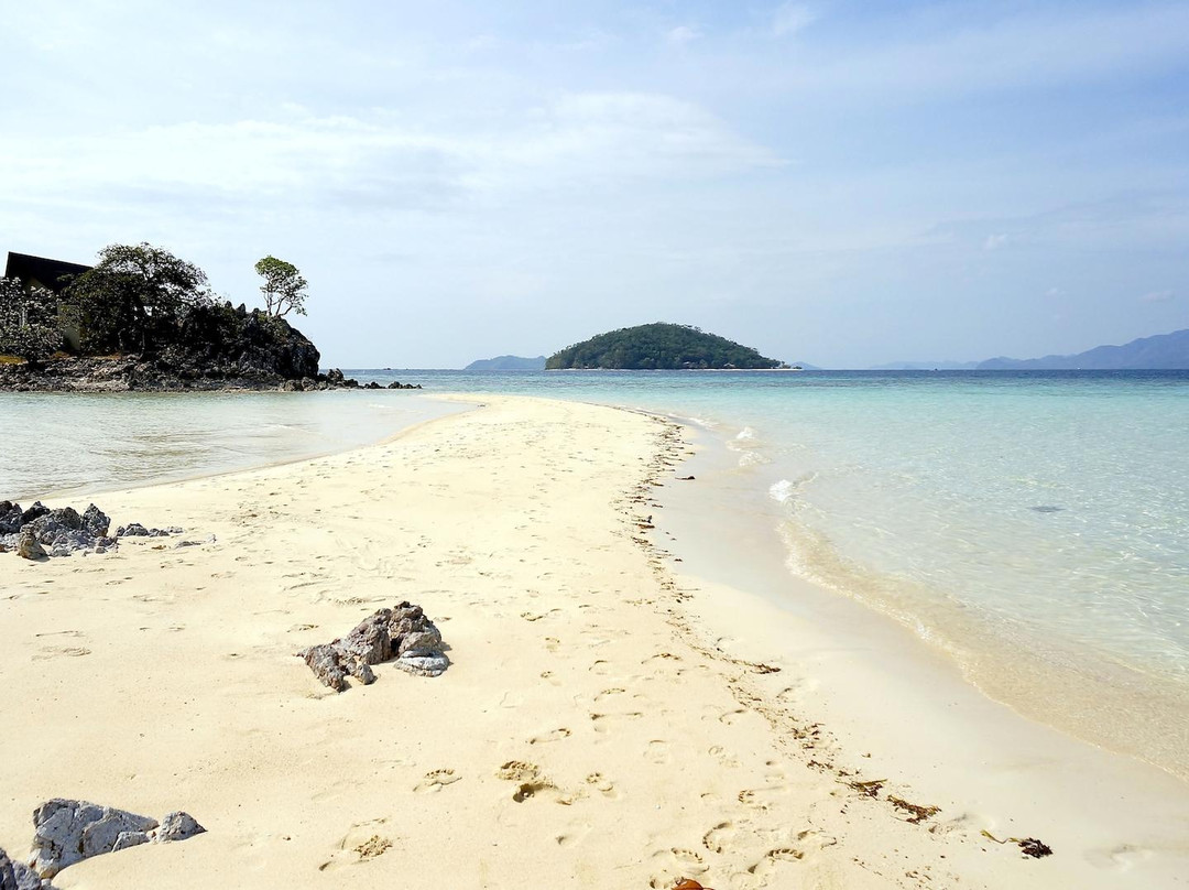 Bulog Island景点图片