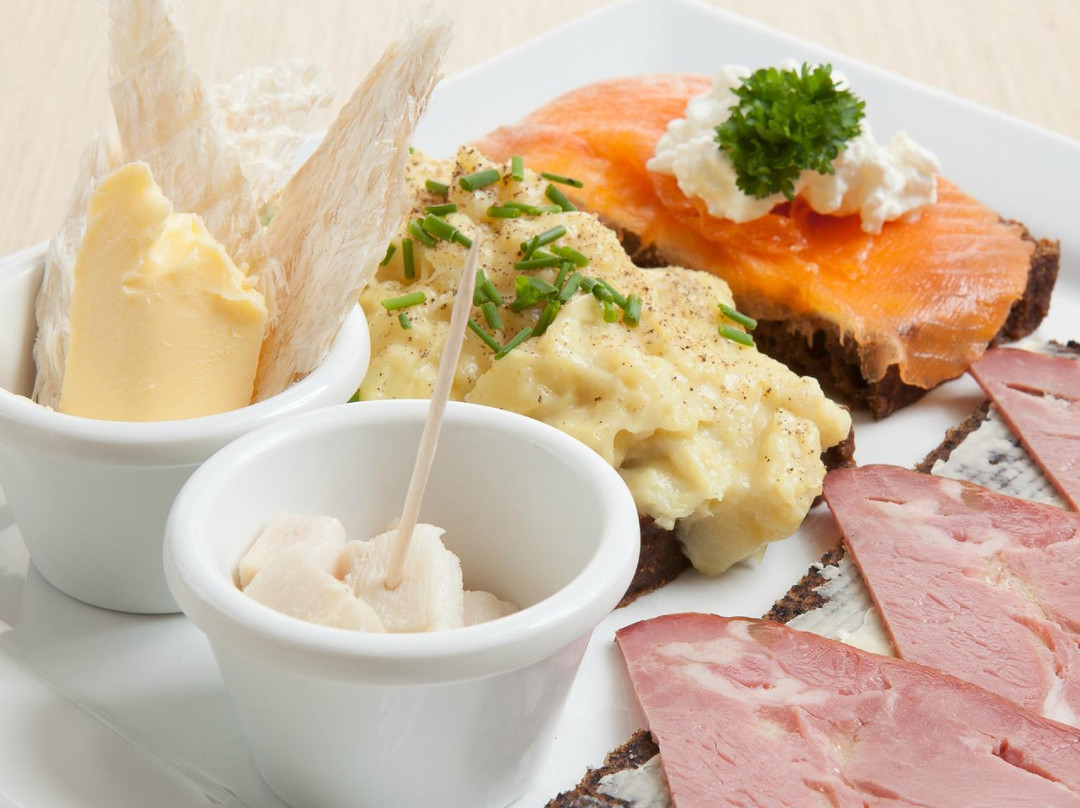 雷克雅未克餐馆和美食-Cafe Loki