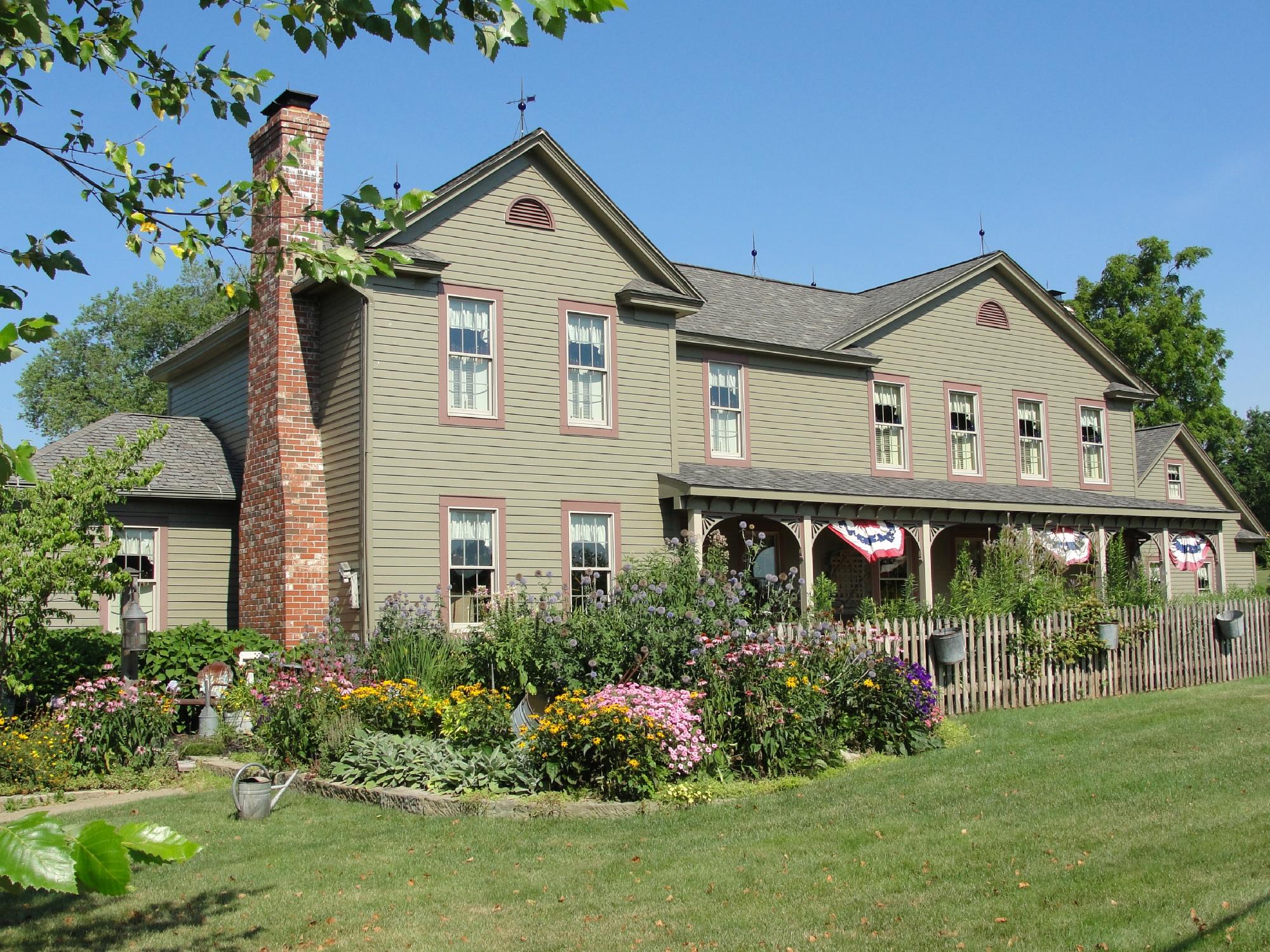 The Whimsical Pig Bed and Breakfast at Wolf Creek-官方