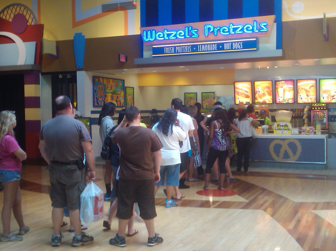 Hazelwood餐馆和美食-Wetzel's Pretzels