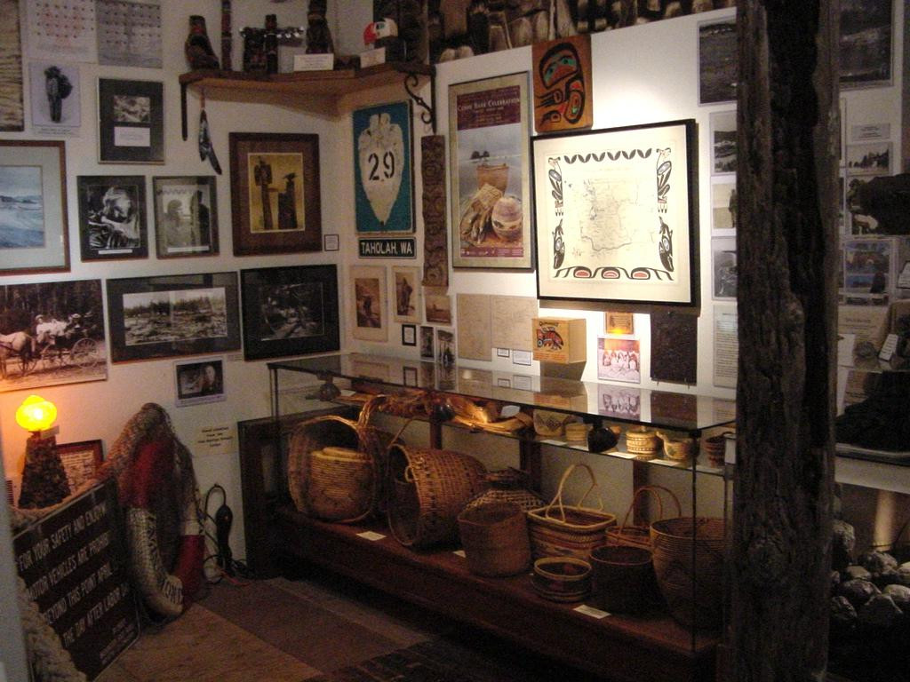 Museum of the North Beach景点图片