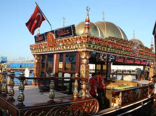 Eminonu Pier-伊斯坦布尔必去景点