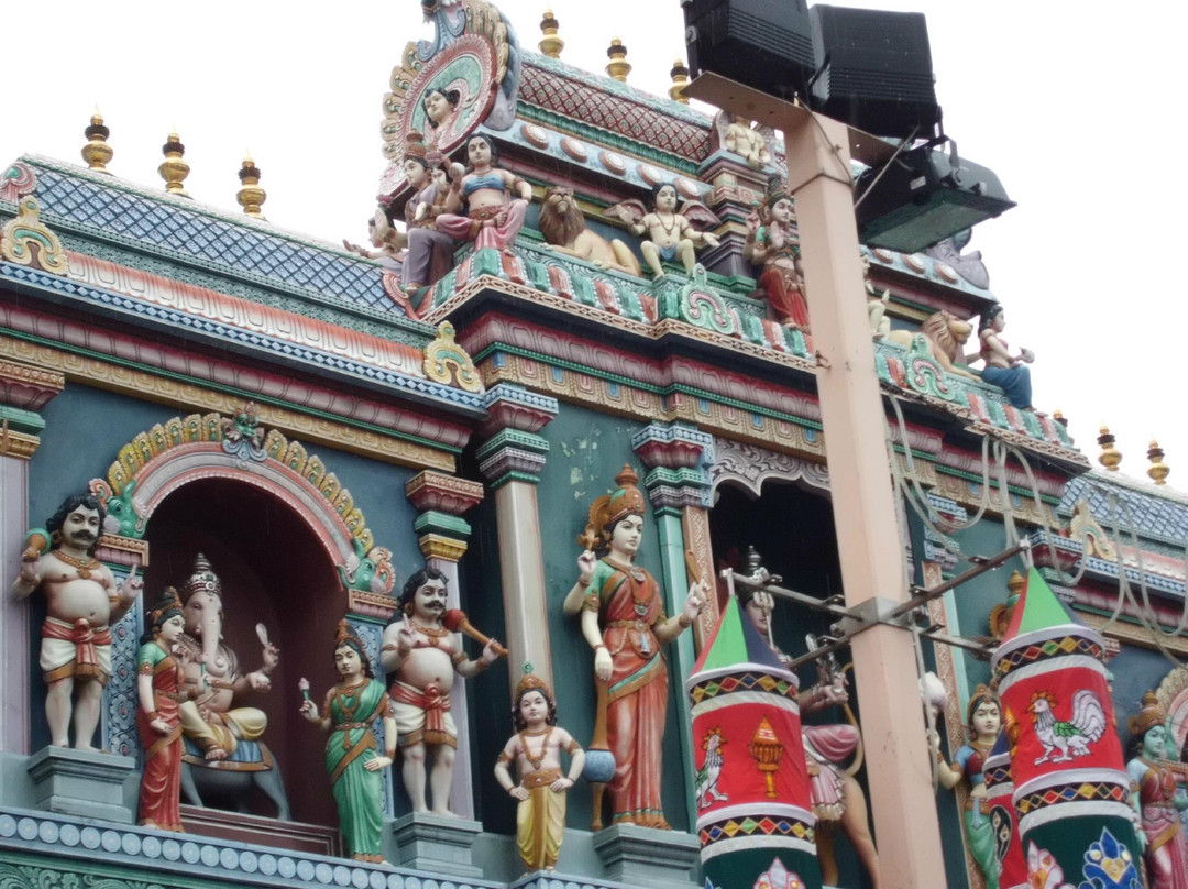 斯里-维拉玛卡里雅曼兴都庙-新加坡必去景点