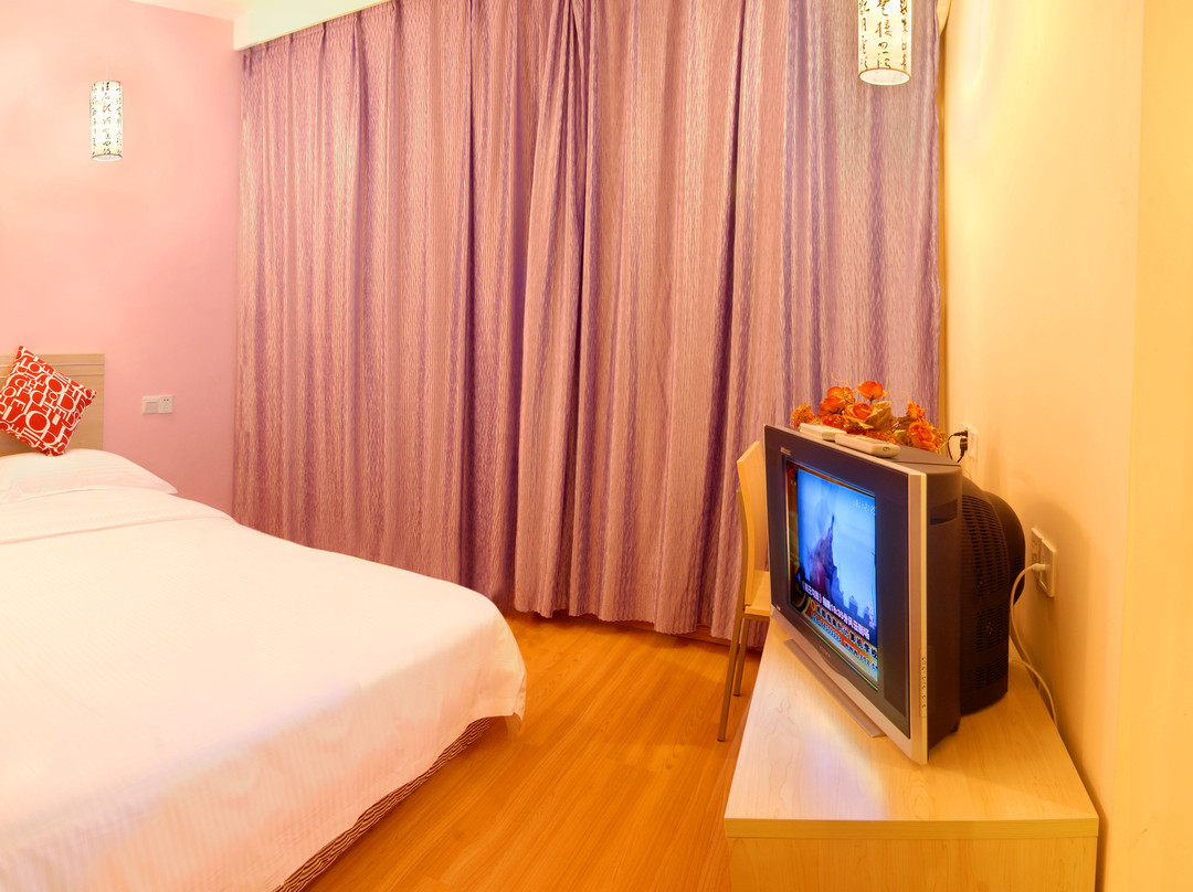 利川中源连锁酒店广元店主图