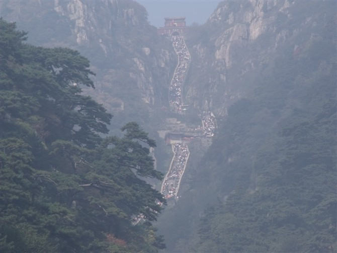泰山东路-泰安市必去景点