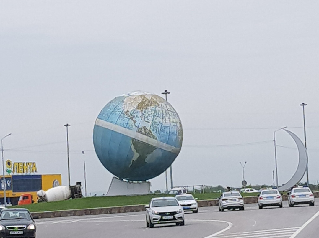 Stela Grozny - Center of the World景点图片