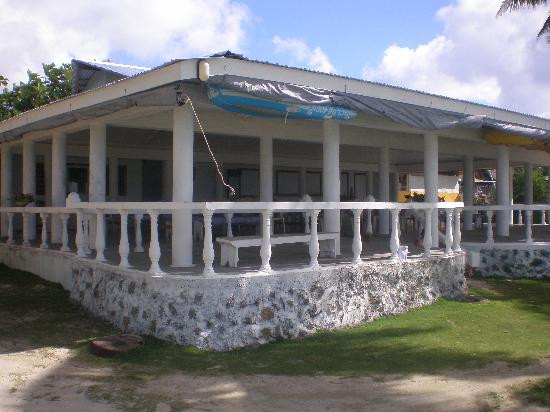 Janes Beach Fales