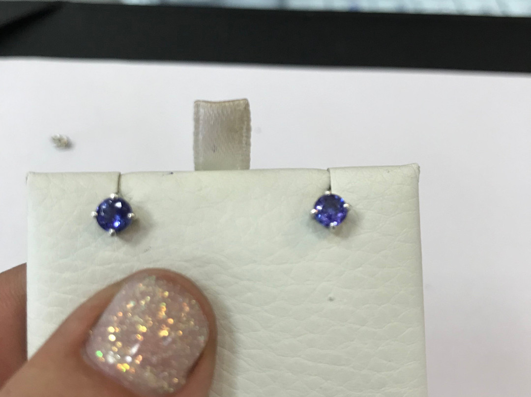 Isle of Jewels-阿鲁沙必去景点