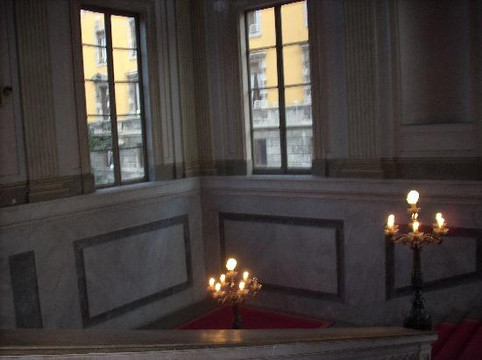 那不勒斯皇宫-米兰必去景点