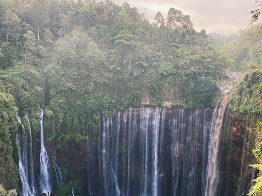 Bromo Ijen Tumpak Sewu Tour-泗水必去景点