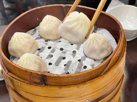 M2Holiday-上海市必去景点