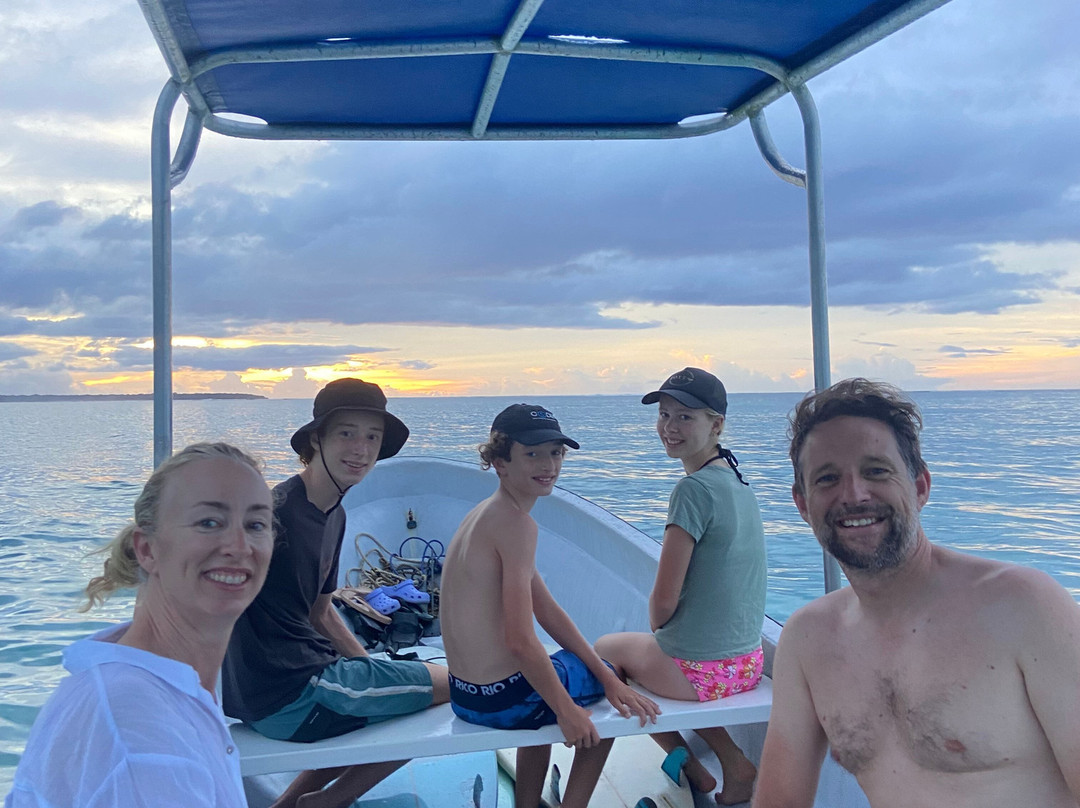 Manoa Tours, Watersports Day Tours-Si'umu必去景点