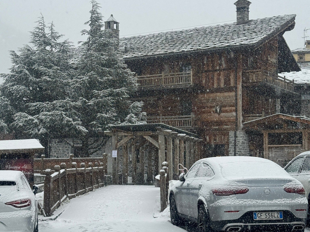 Hotel Chateau Blanc主图