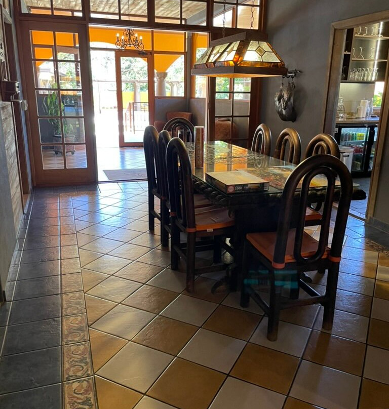 Los Establos Boutique Inn主图