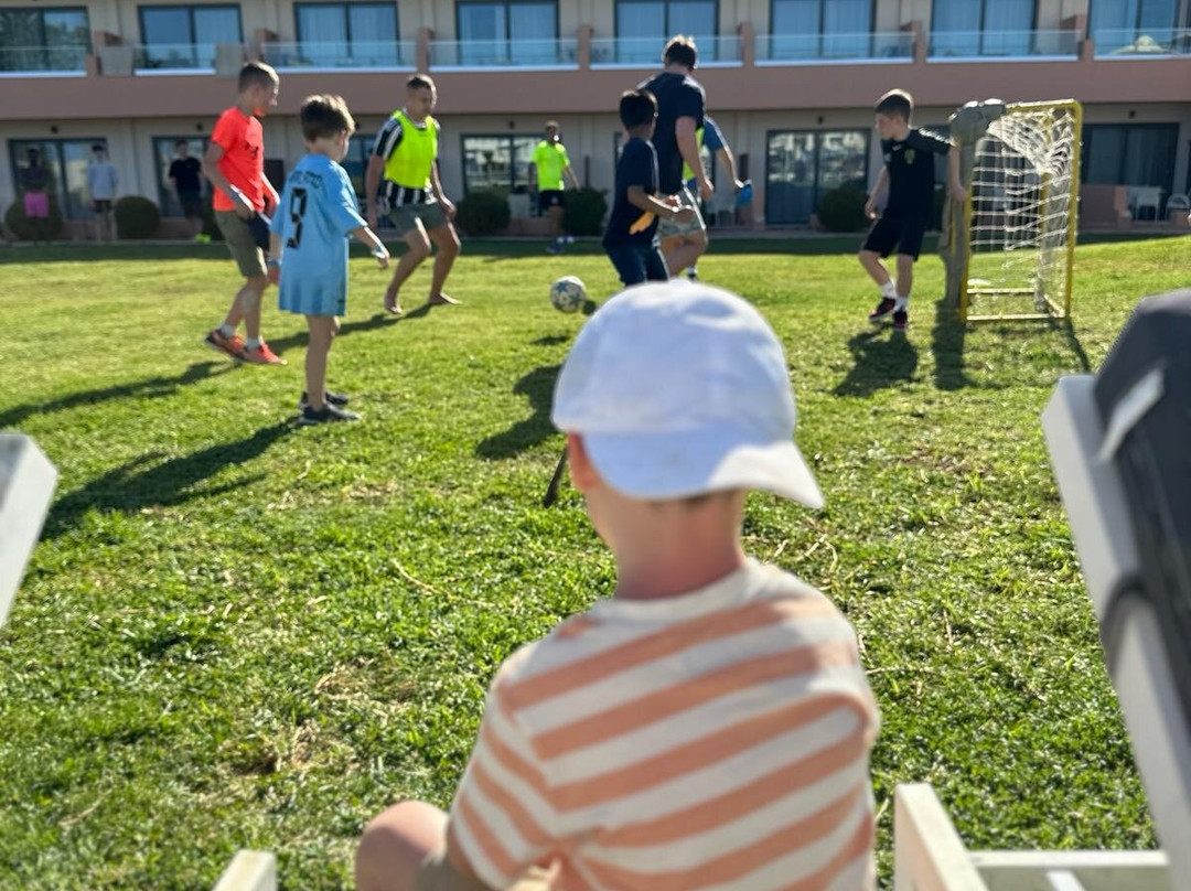 Kiani Beach Resort主图