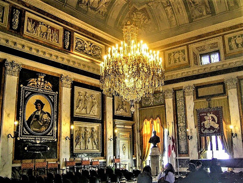 罗利宫殿体系-热那亚必去景点