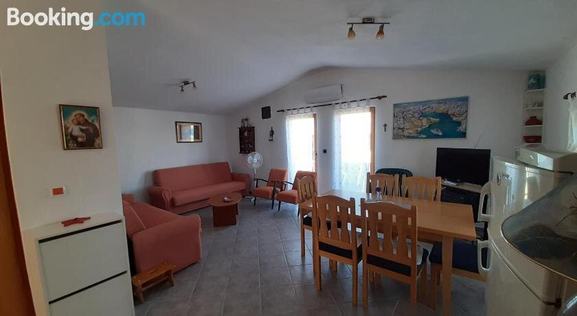 Apartments Mira