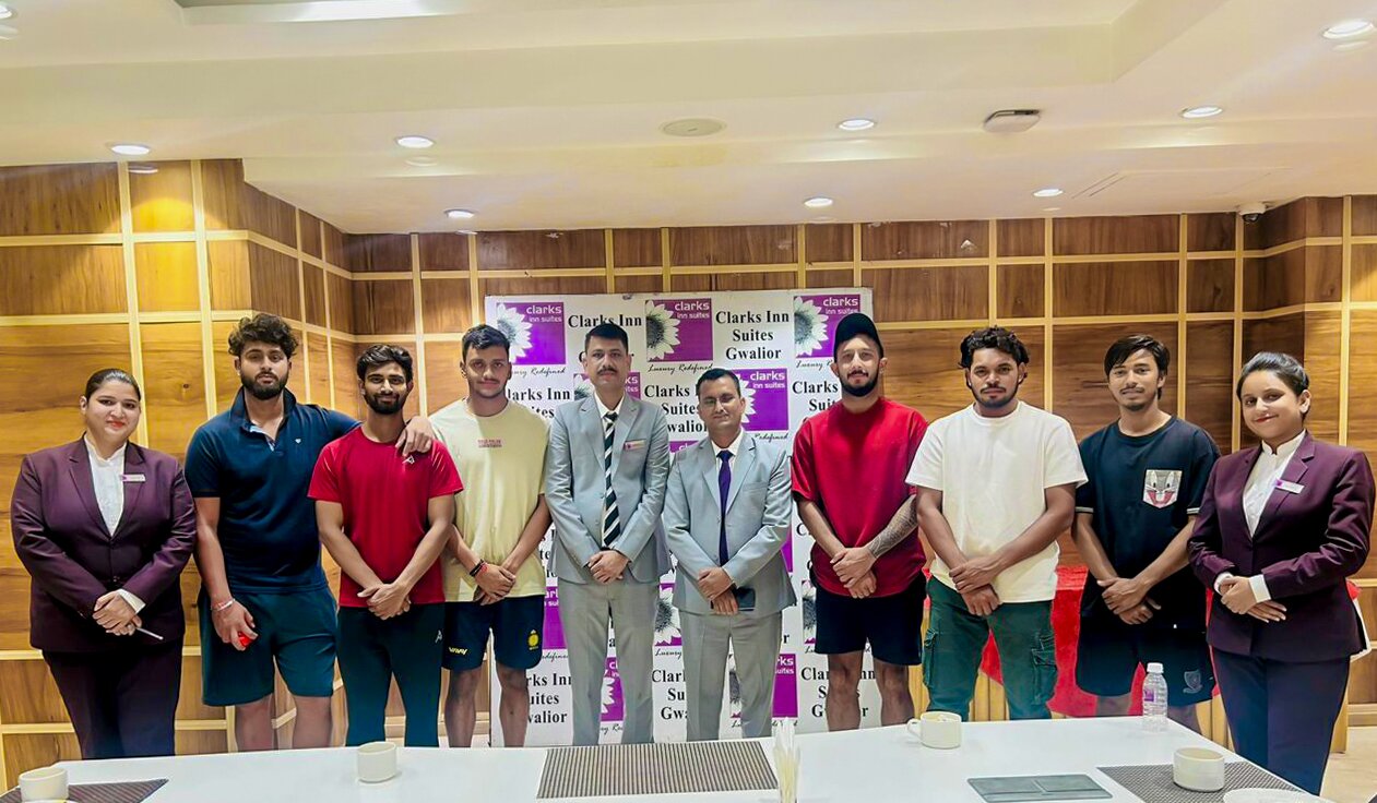 Clarks Inn Suites Gwalior-浴室