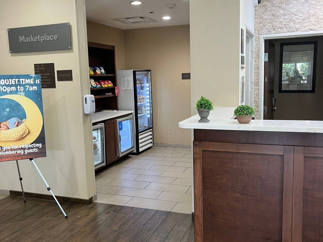 舒适套房酒店主图