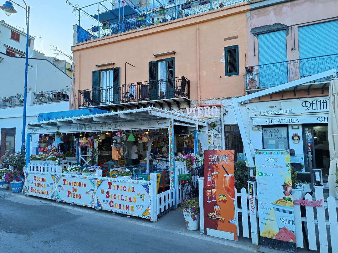 Piazza Mondello-Mondello必去景点