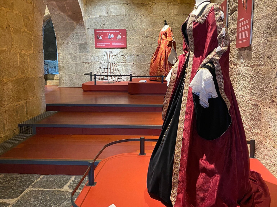 梅雷洛斯酒店主图