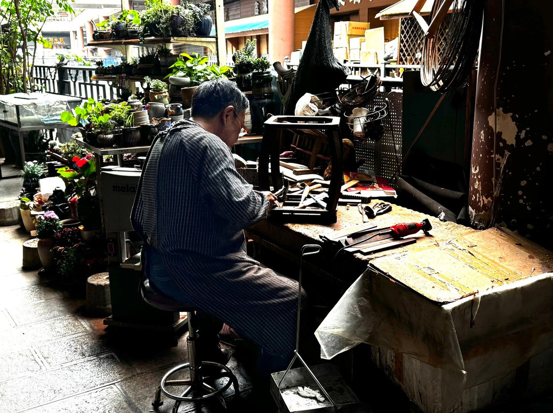 昆明白龙花鸟市场-昆明市必去景点