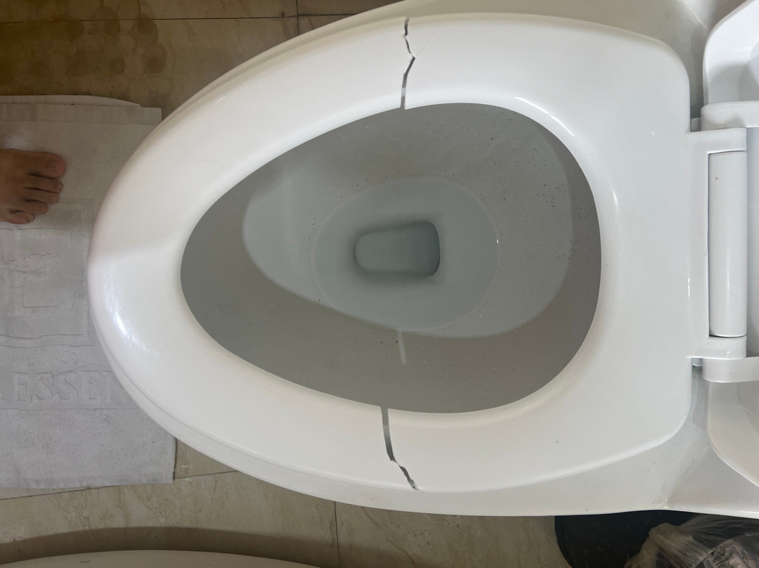 埃森西亚酒店主图