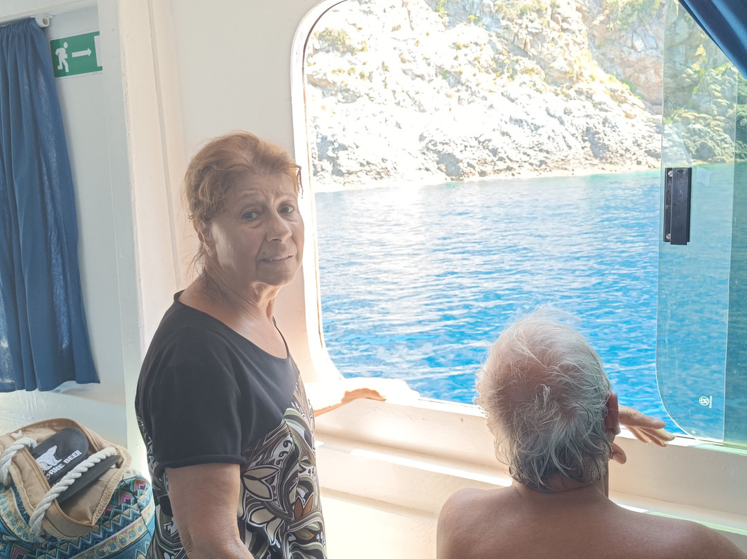 Foti Crociere-希拉必去景点