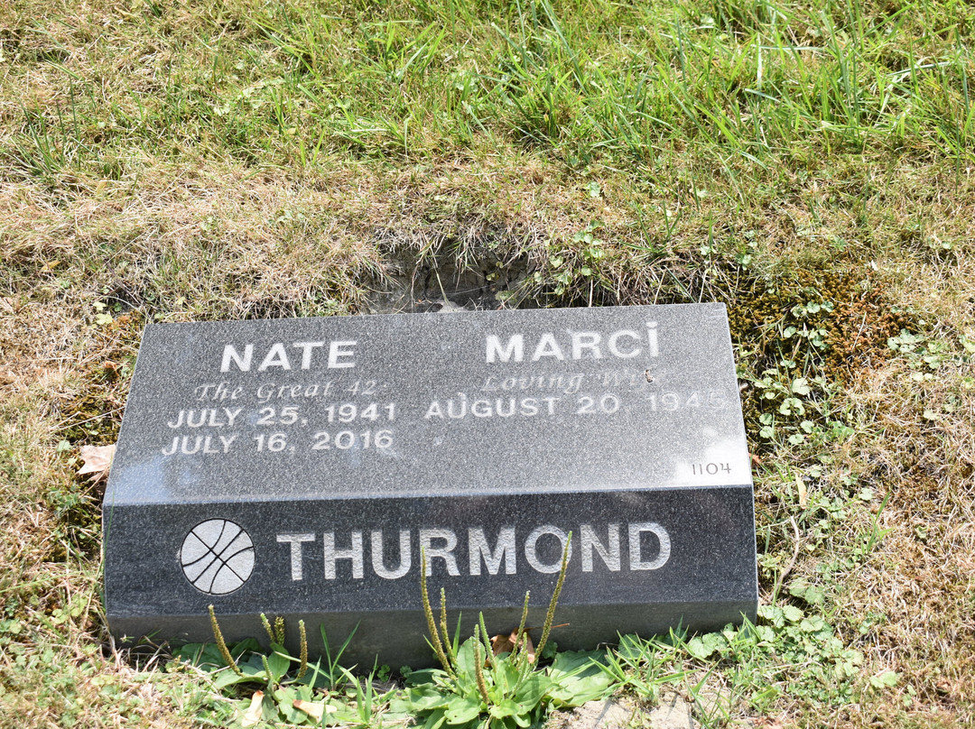 湖景公墓-克利夫兰必去景点