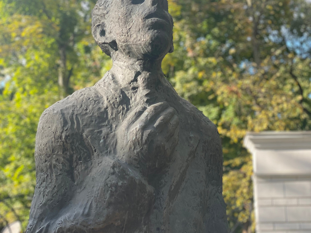 Monument to Mandelstam景点图片