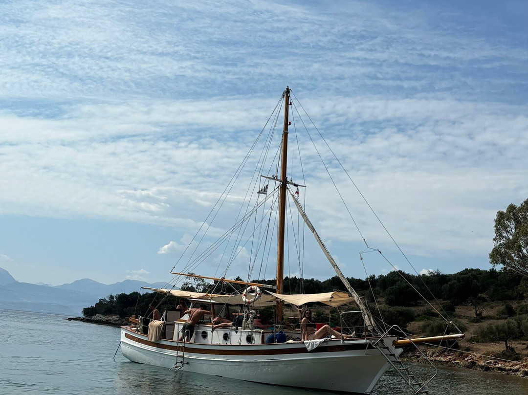 Oianthi Cruises-Aigio必去景点