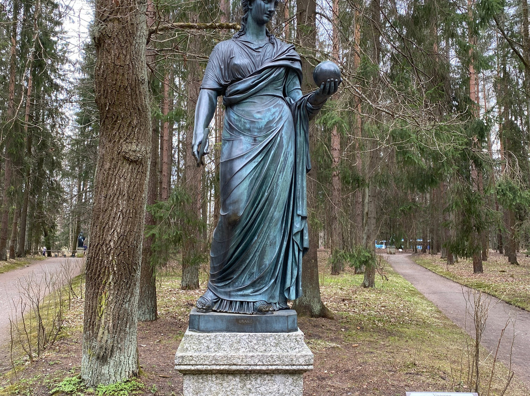 Pavlovsk Park景点图片