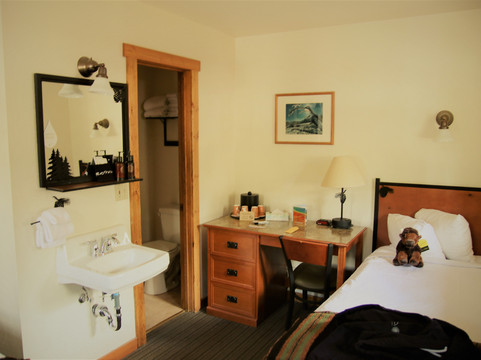 老忠实小木屋旅馆主图