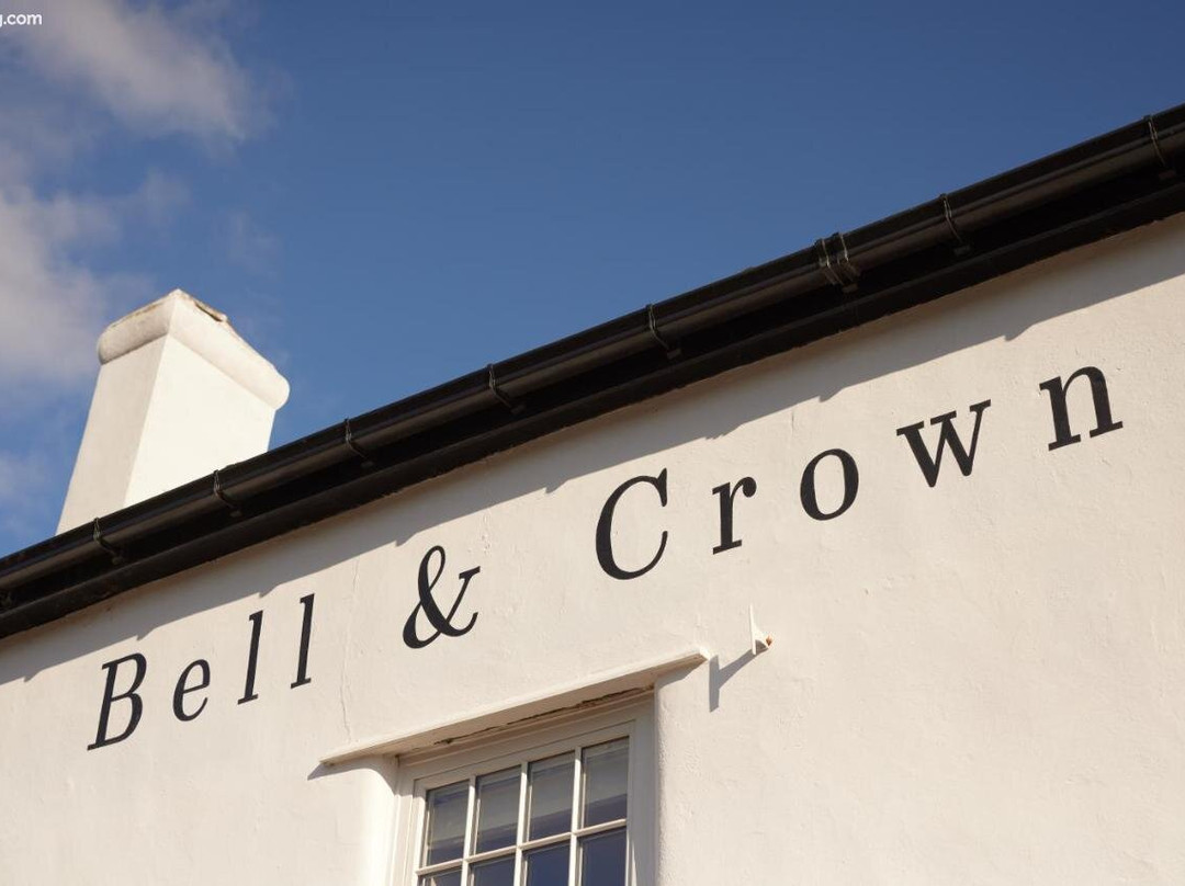 The Bell And Crown主图