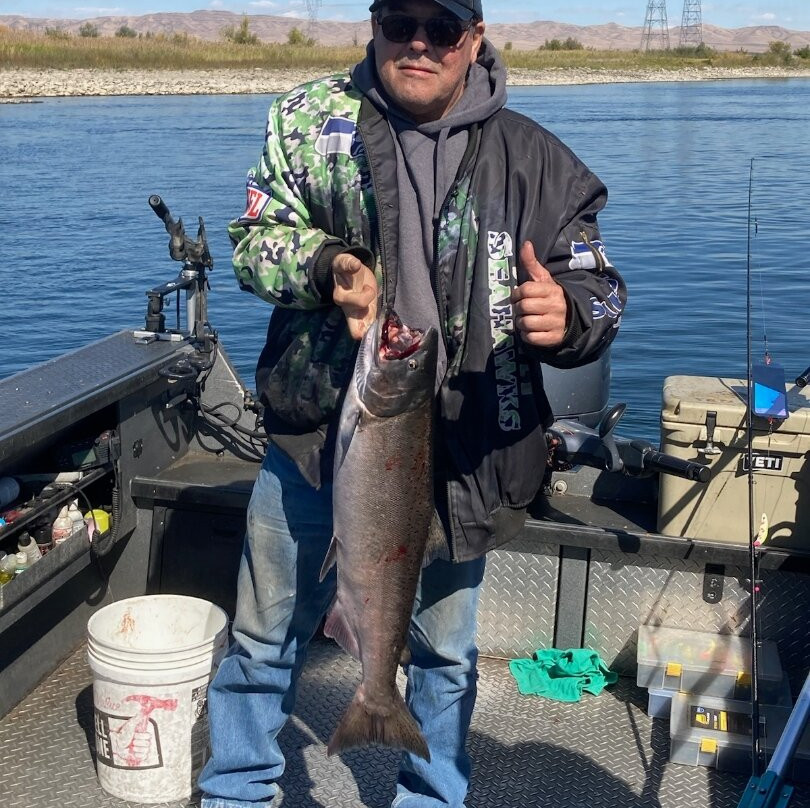 Bobber Down Guide Service-Chelan必去景点